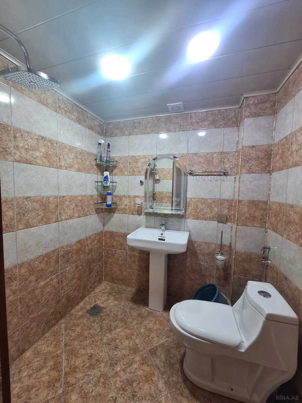 Satılır 3 otaqlı mənzil 68 m²