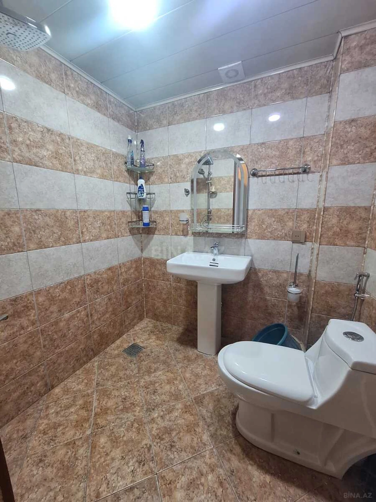 Satılır 3 otaqlı mənzil 68 m²