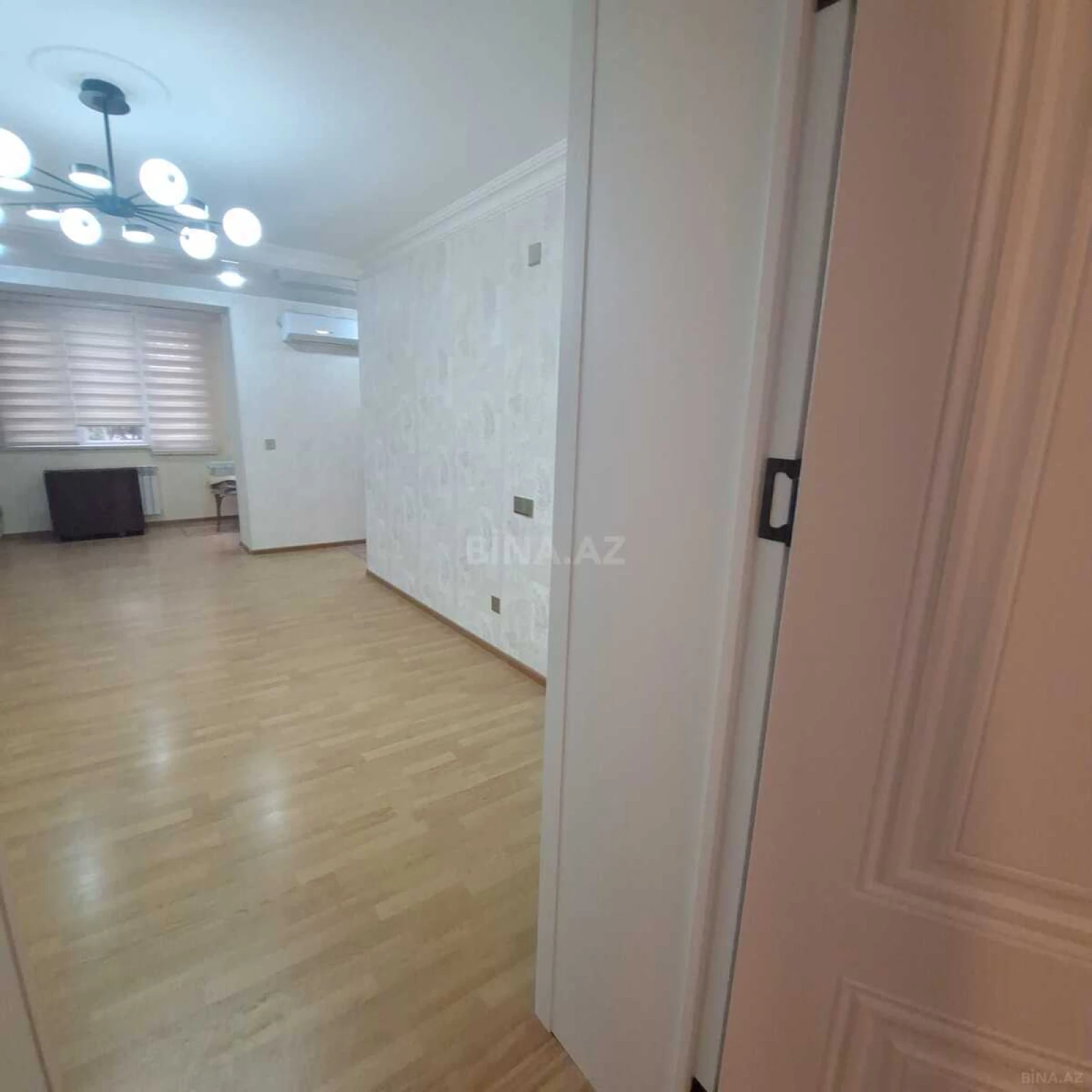 Satılır 3 otaqlı mənzil 68 m²