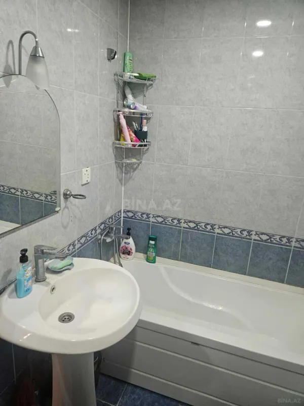 Satılır 2 otaqlı mənzil 67 m²