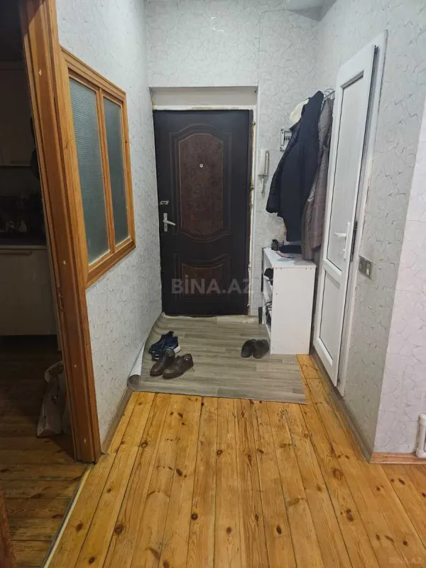 Satılır 2 otaqlı mənzil 67 m²