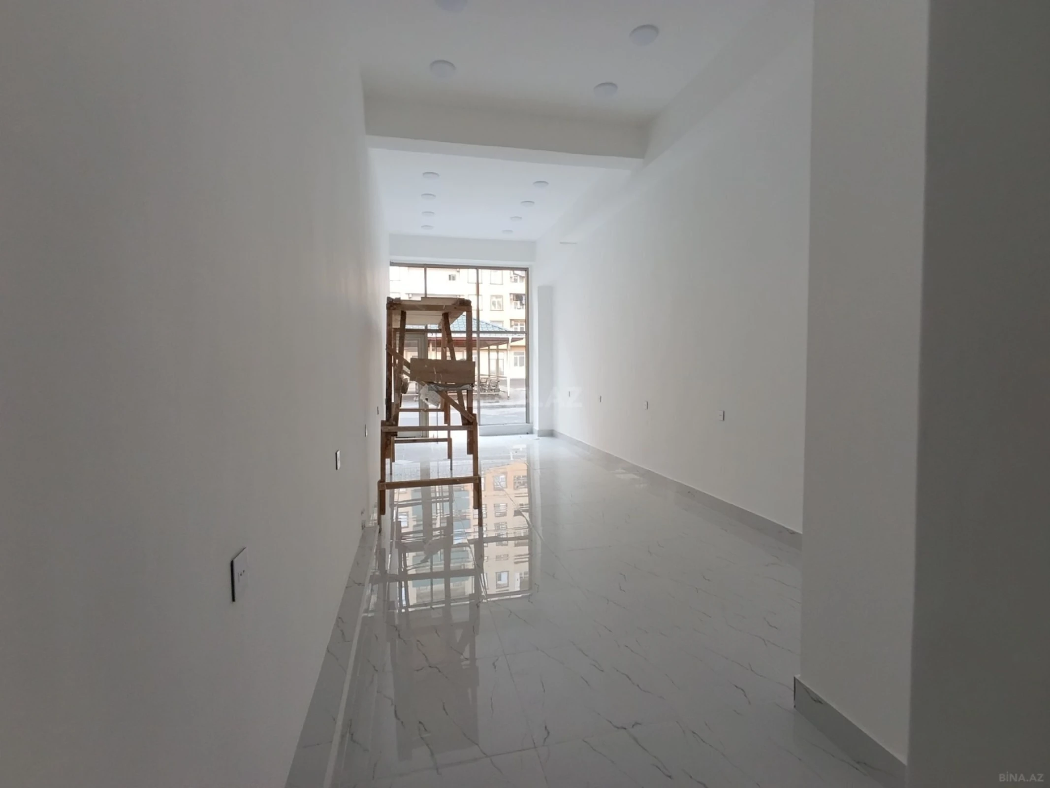 Satılır obyekt 36 m²