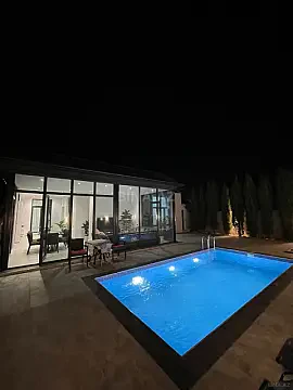 Kirayə verilir 4 otaqlı həyət evi 250 m² — Bakı, Buzovna 4 otaq 250.00 m²