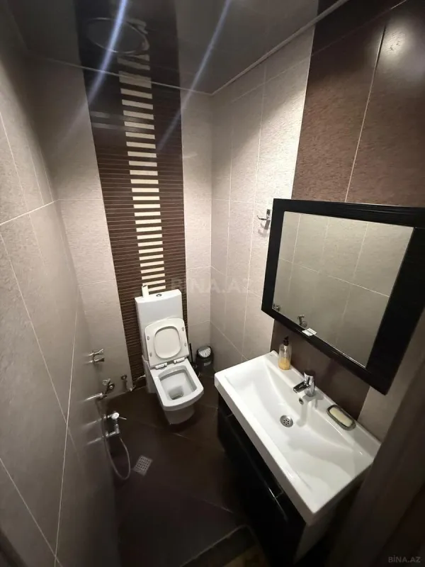 Kirayə verilir 3 otaqlı mənzil 150 m²