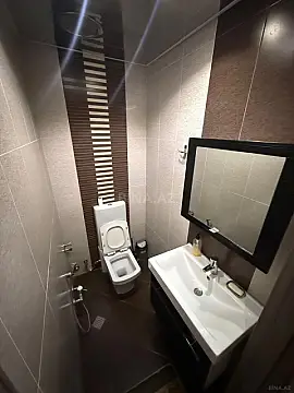 Kirayə verilir 3 otaqlı mənzil 150 m²
