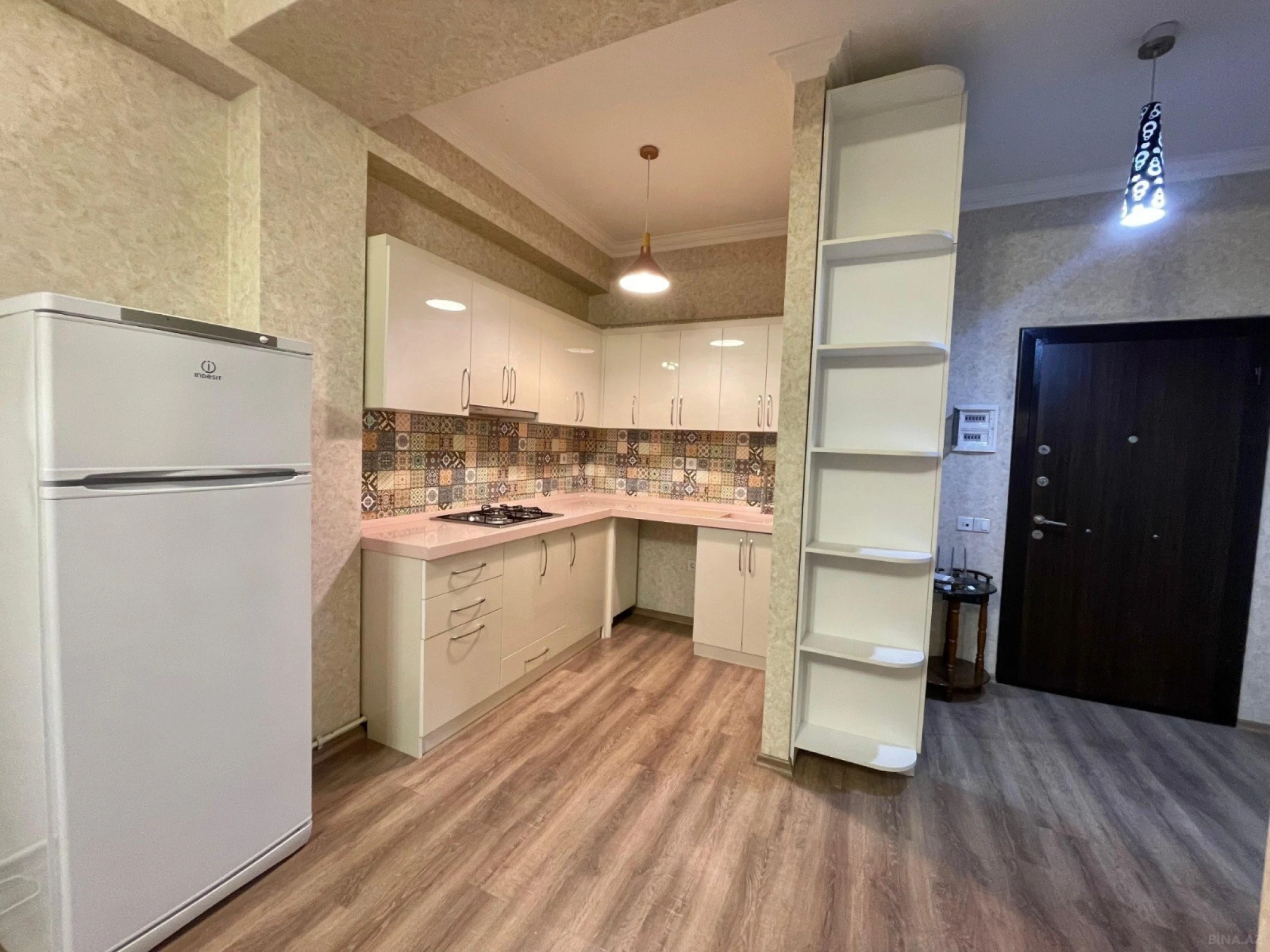 Satılır 2 otaqlı mənzil 50 m²