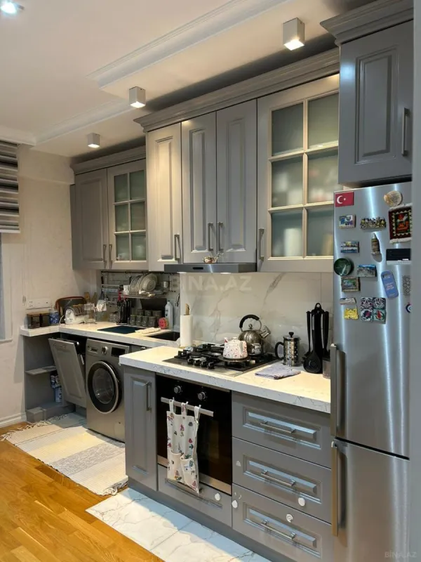 Satılır 2 otaqlı mənzil 76 m²