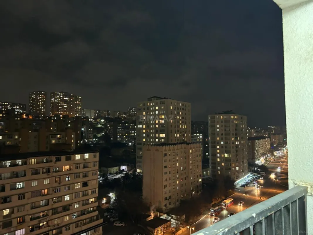 Satılır 2 otaqlı mənzil 76 m²