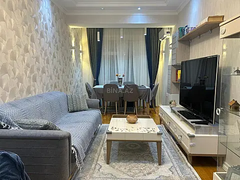 Satılır 2 otaqlı mənzil 76 m²