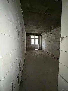 Satılır 2 otaqlı mənzil 106 m²