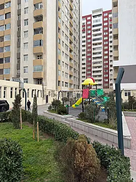 Satılır 2 otaqlı mənzil 106 m²