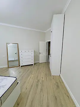 Kirayə verilir 3 otaqlı mənzil 130 m²