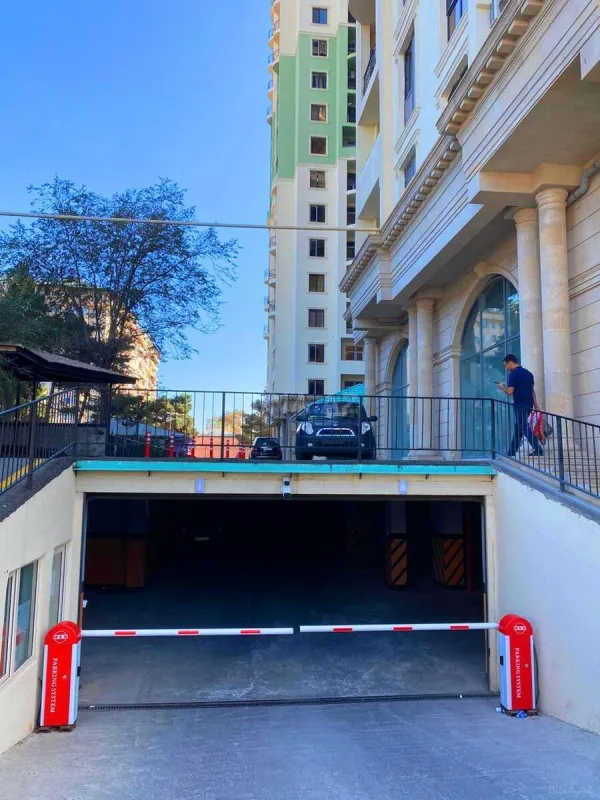 Satılır 2 otaqlı mənzil 66 m²