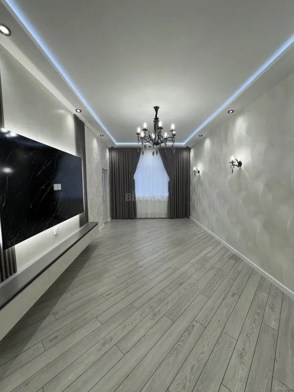 Satılır 3 otaqlı mənzil 82 m²