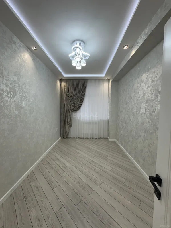 Satılır 3 otaqlı mənzil 82 m²