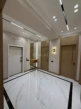 Satılır 2 otaqlı mənzil 83 m²