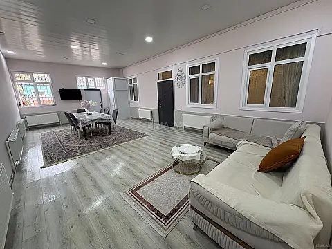 Satılır 5 otaqlı həyət evi 202 m² — Xırdalan 5 otaq 202.00 m²