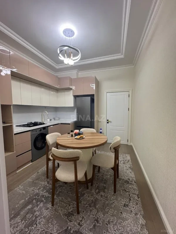 Satılır 2 otaqlı mənzil 60 m²