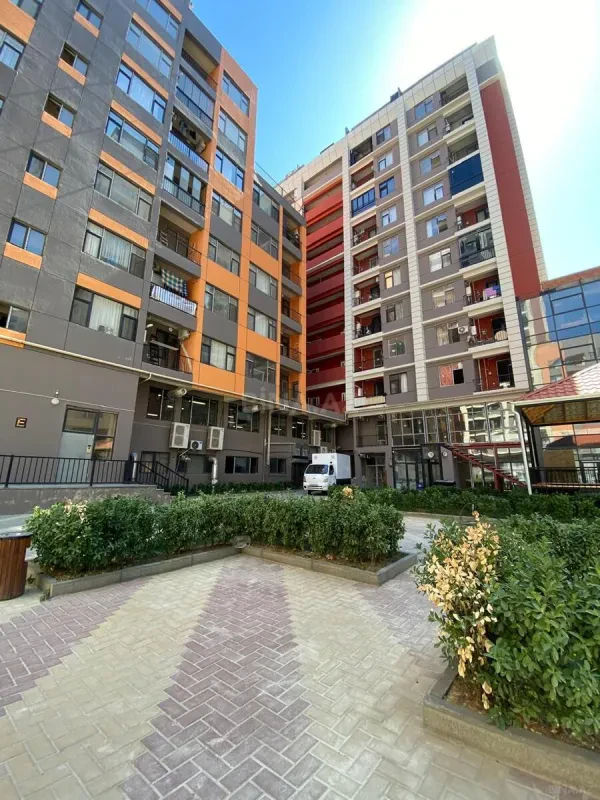 Kirayə verilir 3 otaqlı ofis 125 m²
