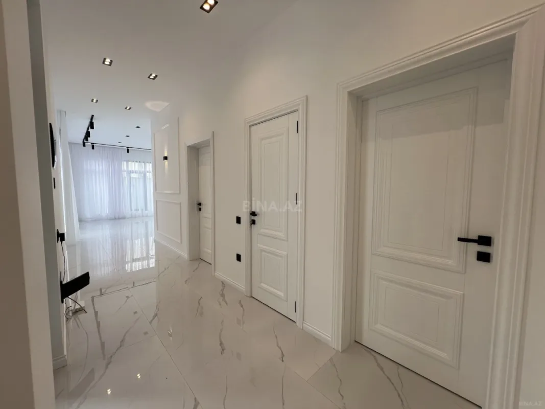 Satılır 4 otaqlı həyət evi 122 m²