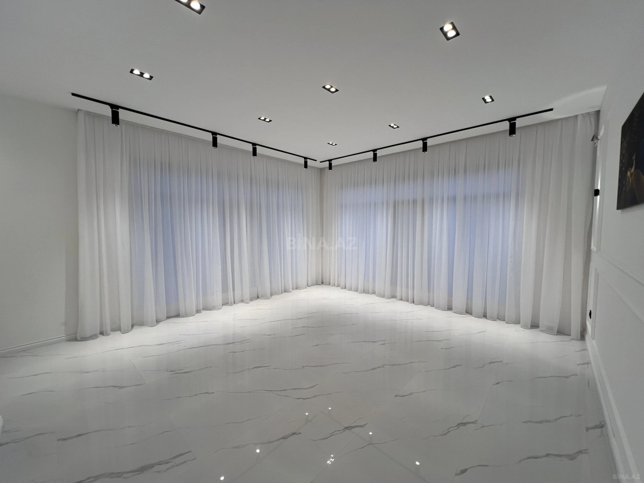 Satılır 4 otaqlı həyət evi 122 m²