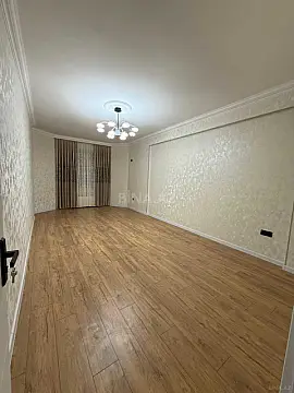Satılır 3 otaqlı mənzil 101 m²