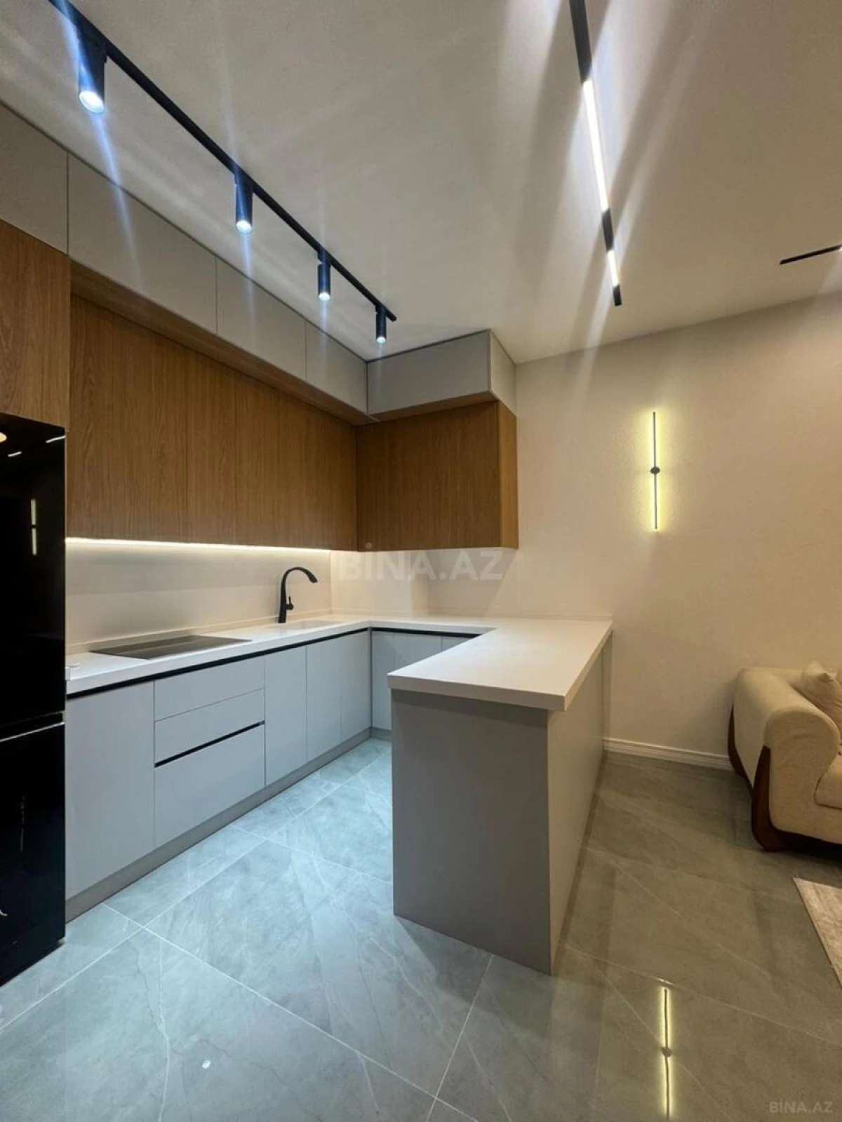 Satılır 2 otaqlı mənzil 66.2 m²