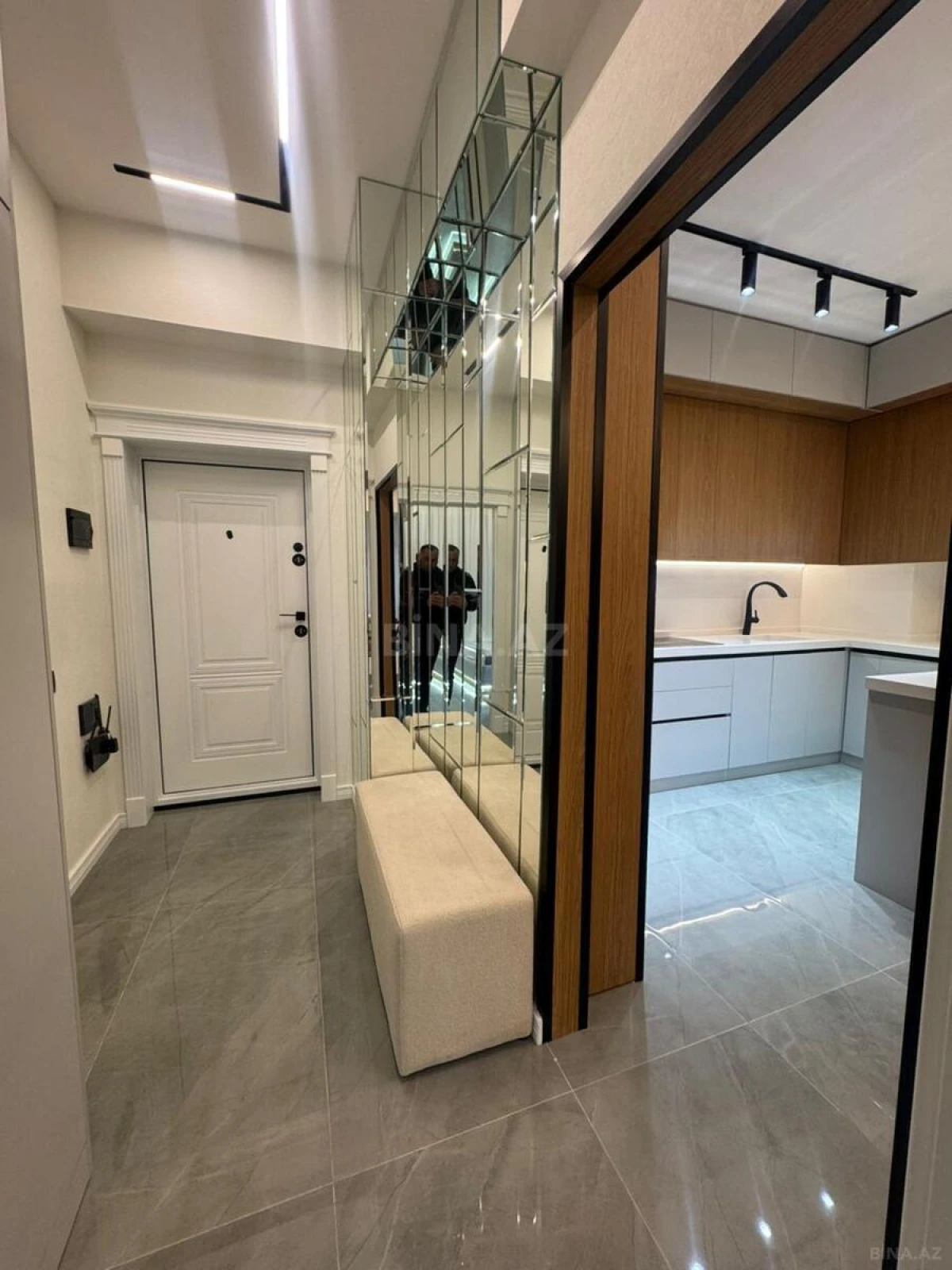 Satılır 2 otaqlı mənzil 66.2 m²