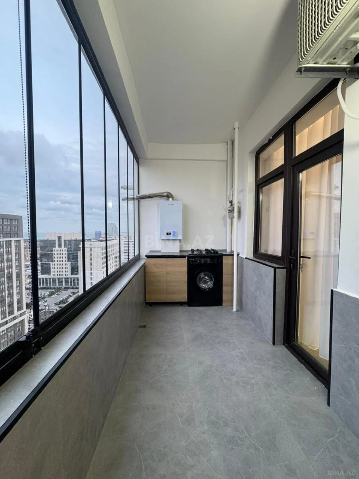 Satılır 2 otaqlı mənzil 66.2 m²