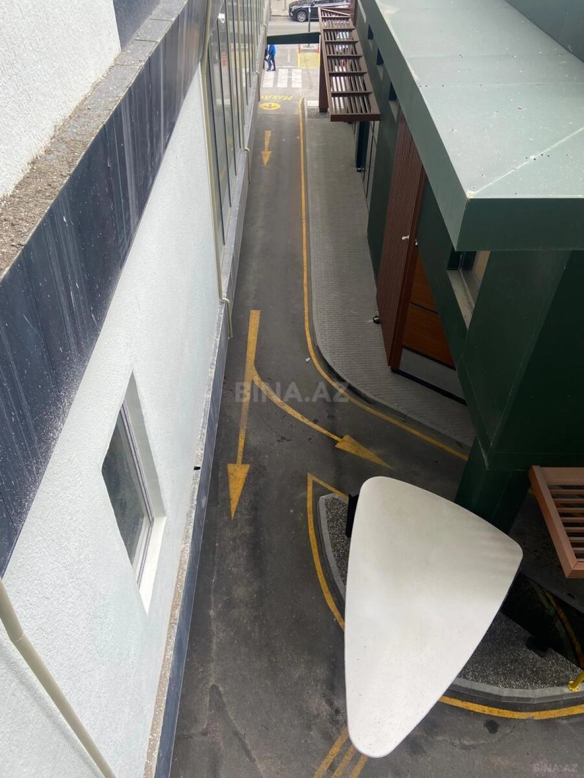 Satılır 2 otaqlı mənzil 47 m²