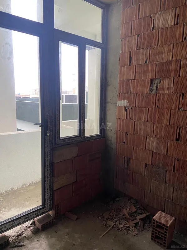 Satılır 2 otaqlı mənzil 47 m²