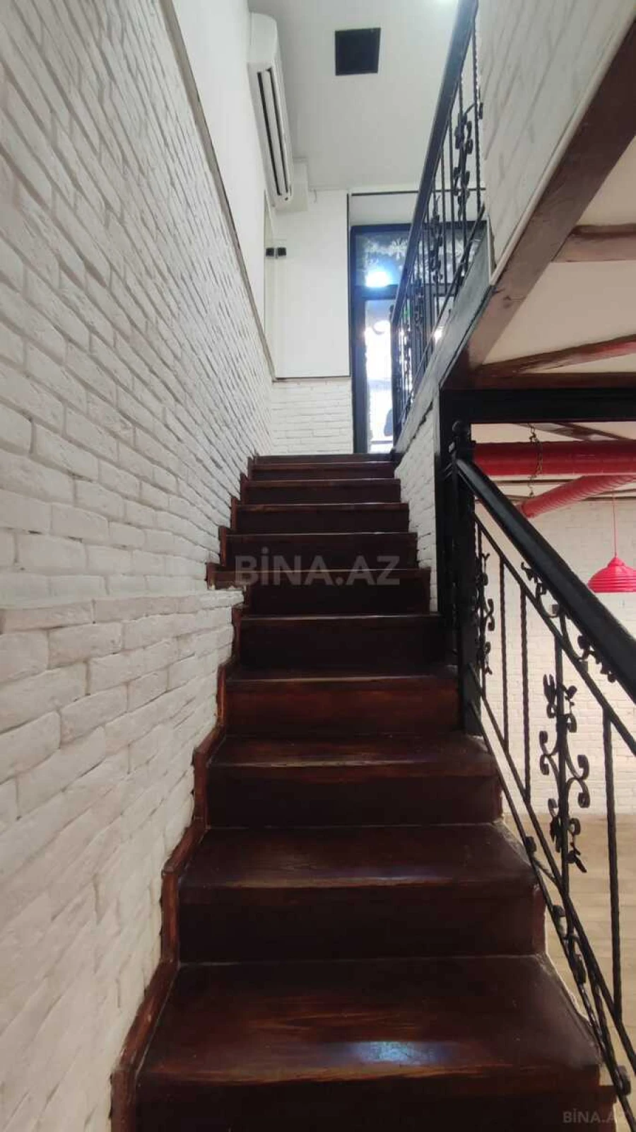 Kirayə verilir obyekt 71 m²