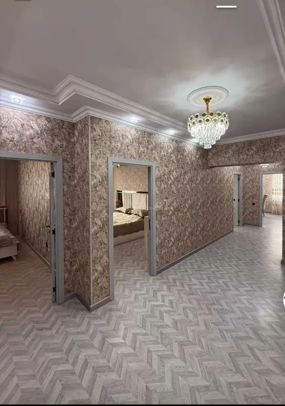 Satılır 3 otaqlı mənzil 115 m²