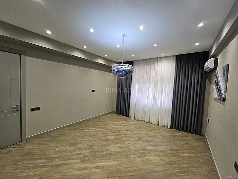 Satılır 2 otaqlı mənzil 106 m²