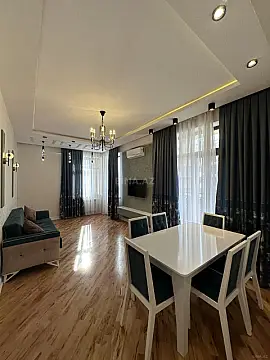 Satılır 2 otaqlı mənzil 54 m²