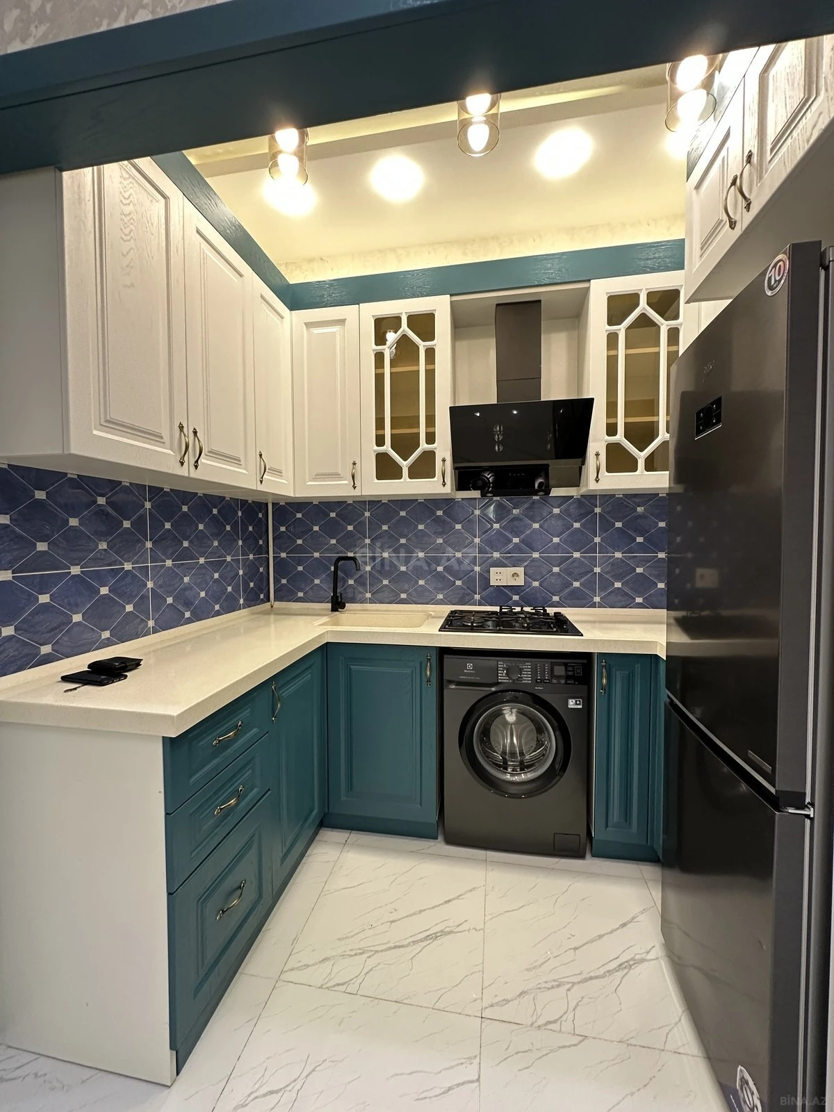 Satılır 2 otaqlı mənzil 54 m²