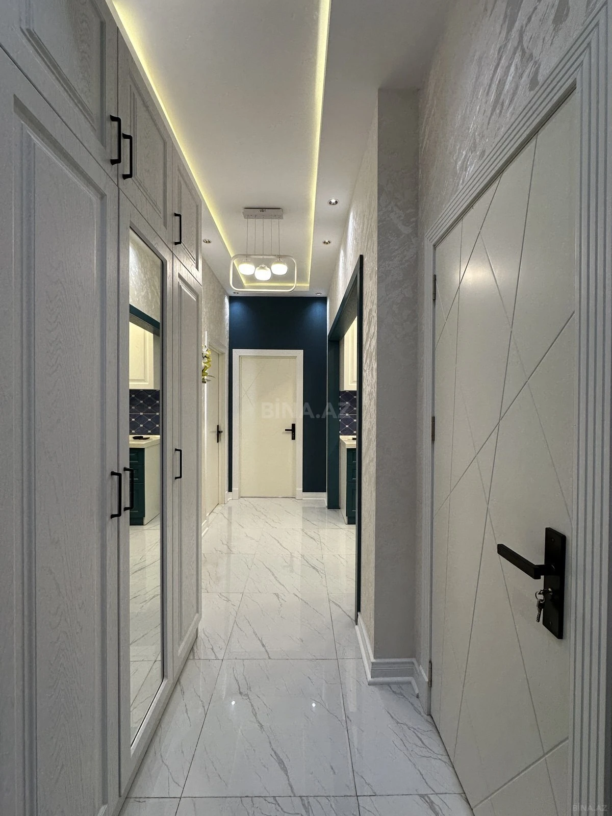 Satılır 2 otaqlı mənzil 54 m²