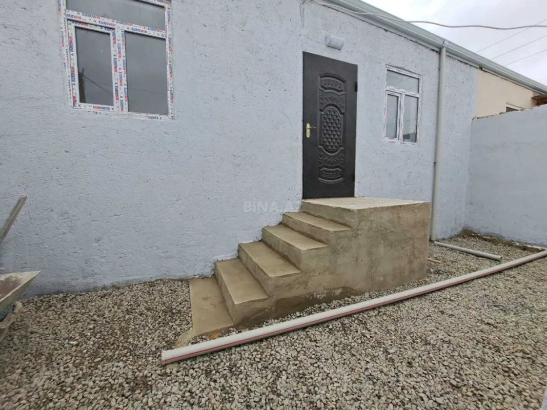 Satılır 4 otaqlı həyət evi 62 m²