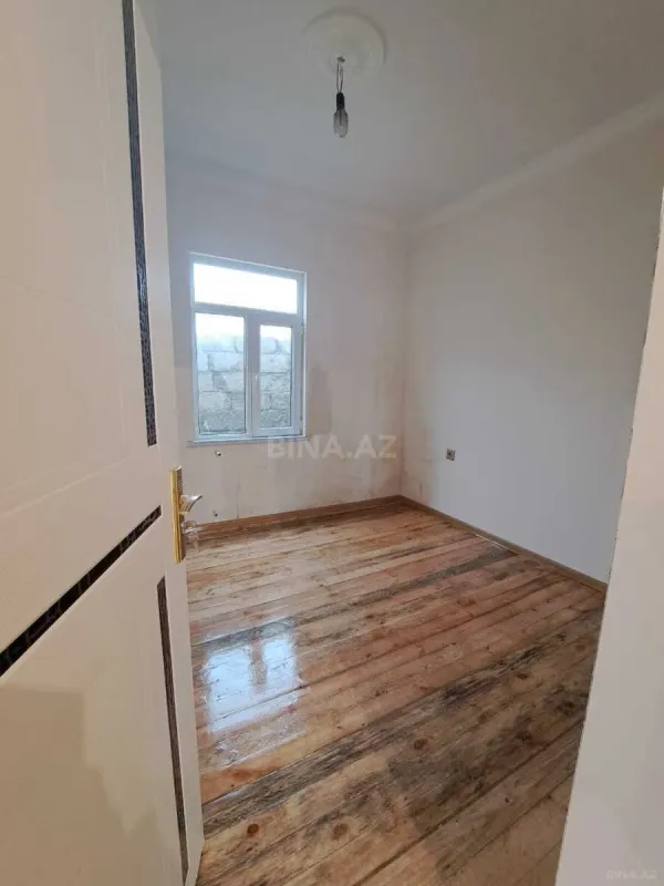 Satılır 4 otaqlı həyət evi 62 m²
