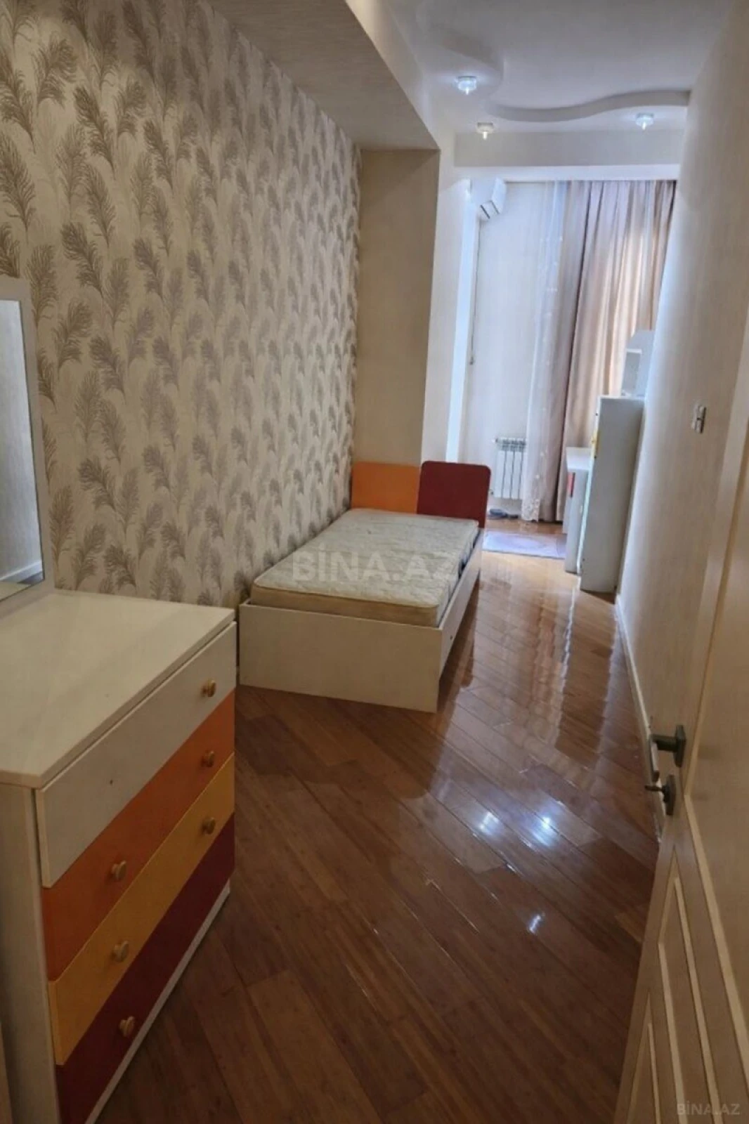 Kirayə verilir 3 otaqlı mənzil 110 m²