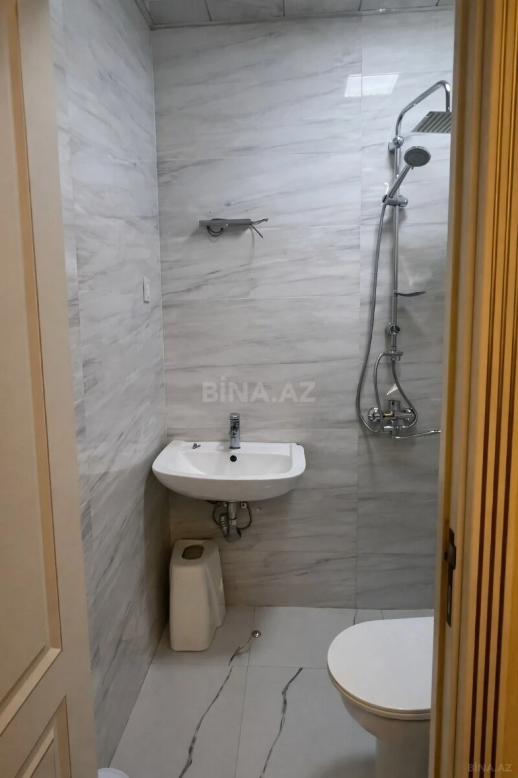 Kirayə verilir 3 otaqlı mənzil 110 m²