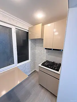 Satılır 2 otaqlı mənzil 45 m²