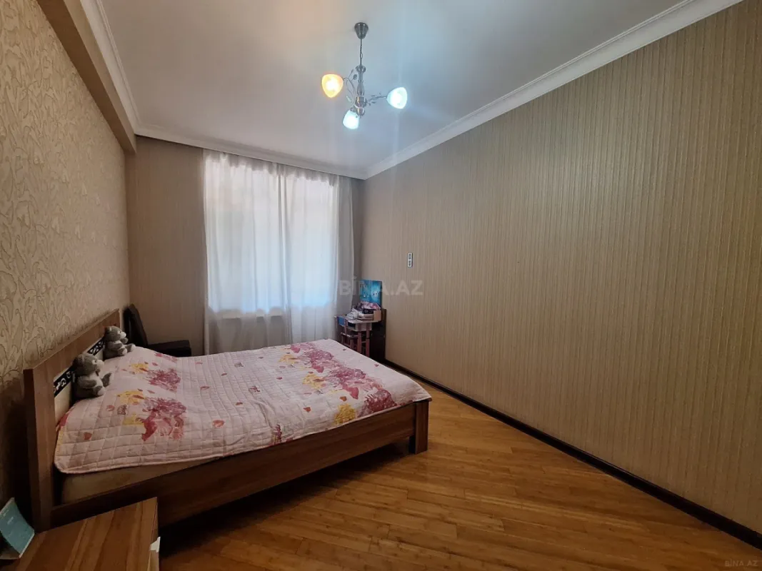 Satılır 3 otaqlı mənzil 100 m²