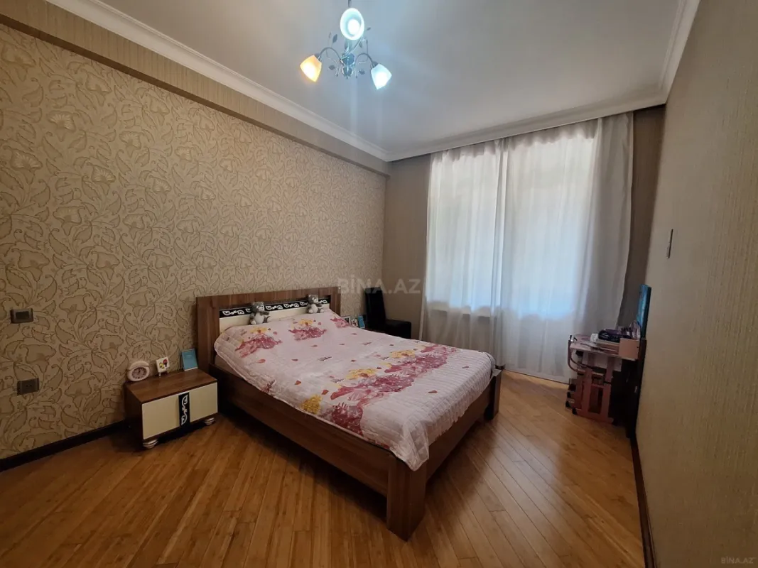 Satılır 3 otaqlı mənzil 100 m²