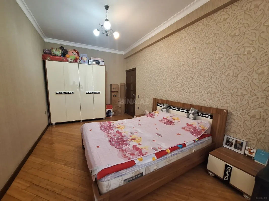 Satılır 3 otaqlı mənzil 100 m²