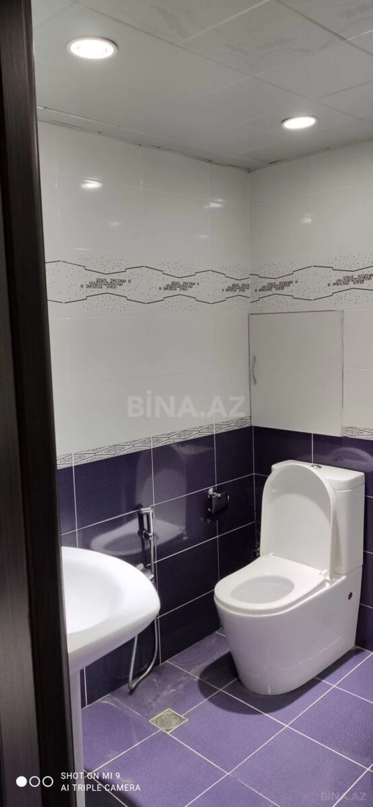 Kirayə verilir 3 otaqlı mənzil 140 m²