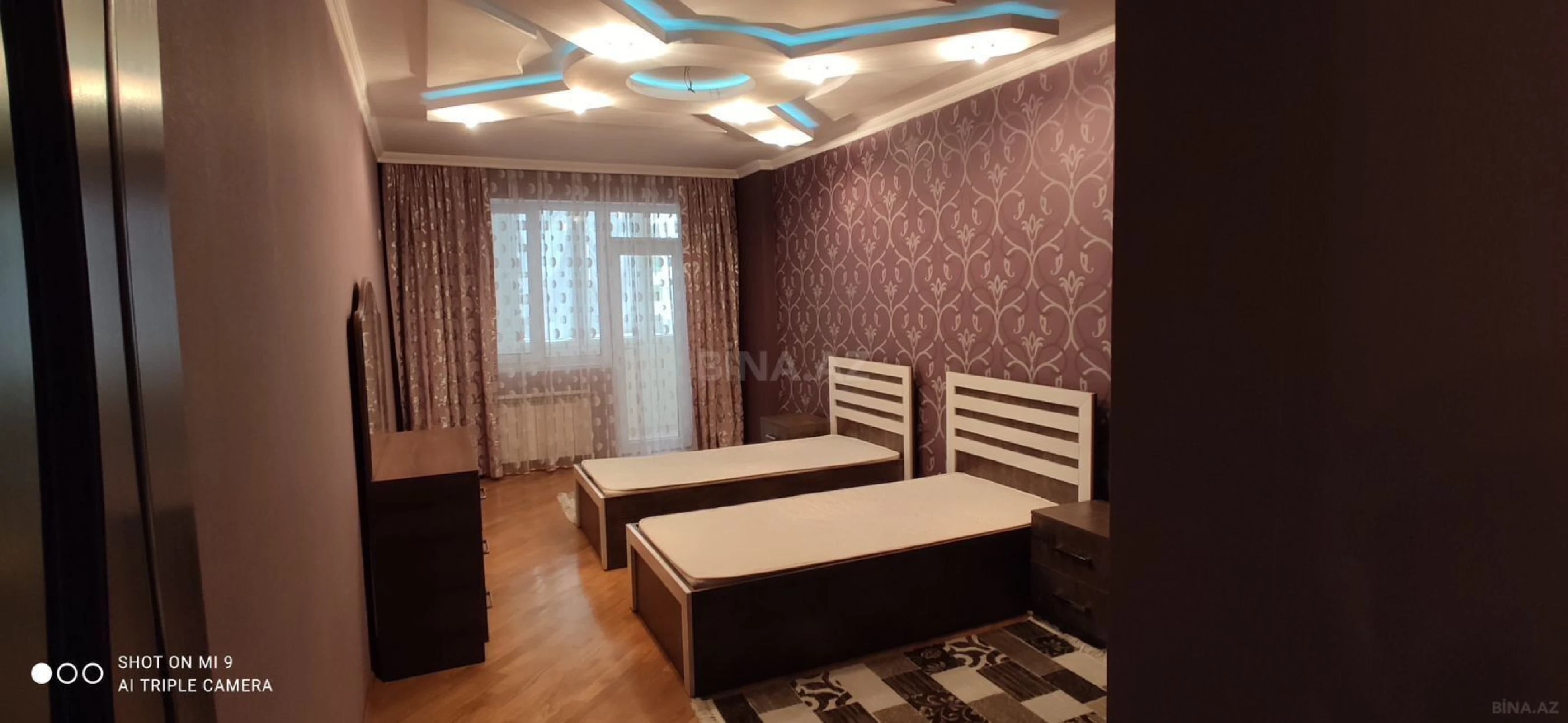 Kirayə verilir 3 otaqlı mənzil 140 m²