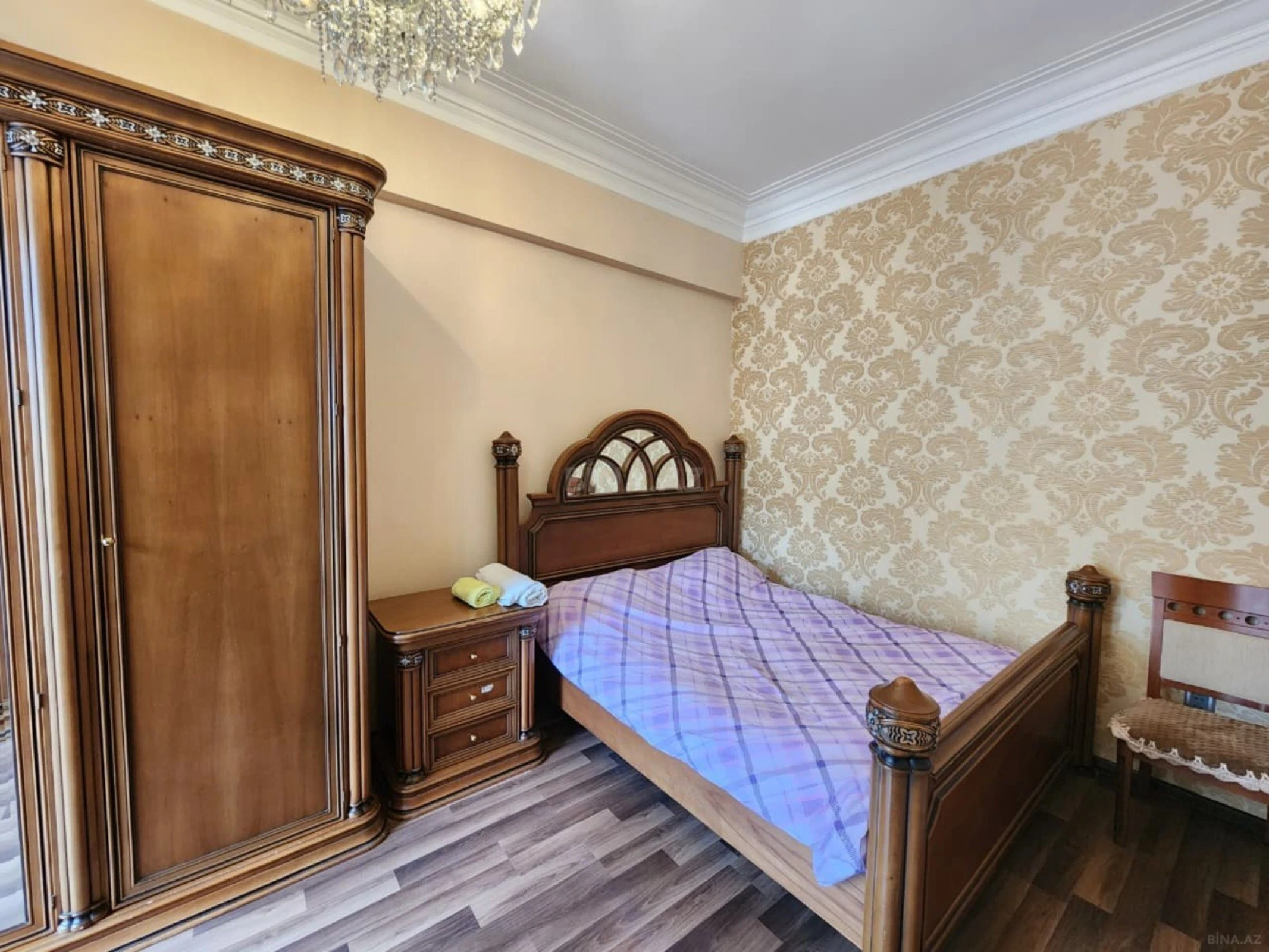 Kirayə verilir 2 otaqlı mənzil 75 m²