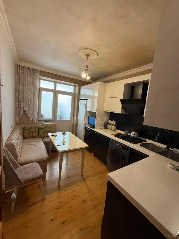 Satılır 3 otaqlı mənzil 72 m²