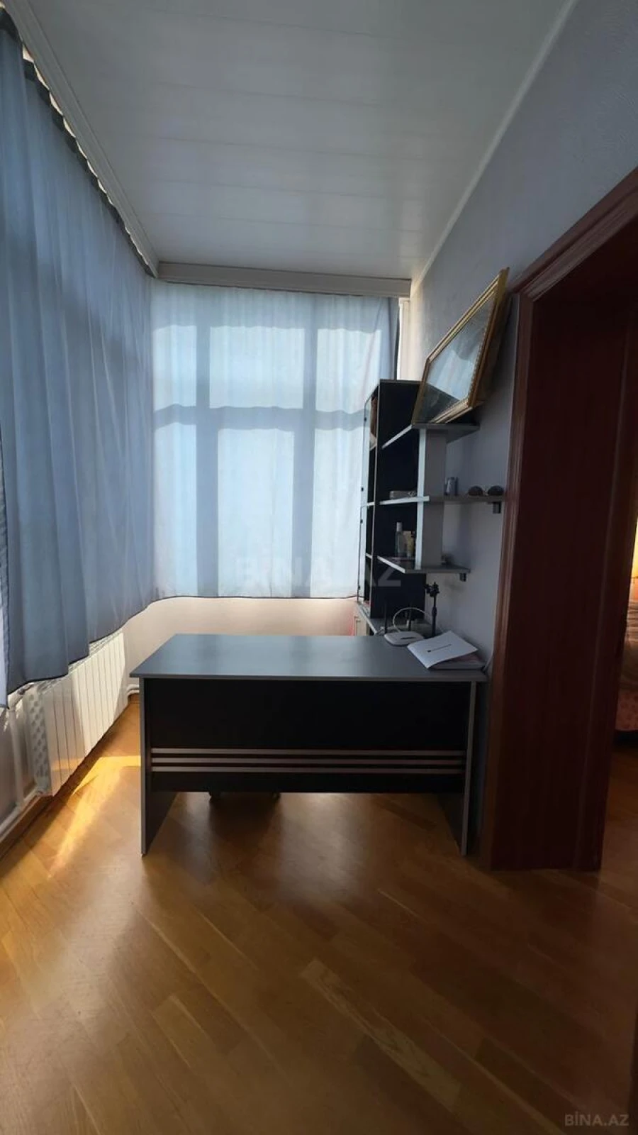 Satılır 4 otaqlı mənzil 205 m²